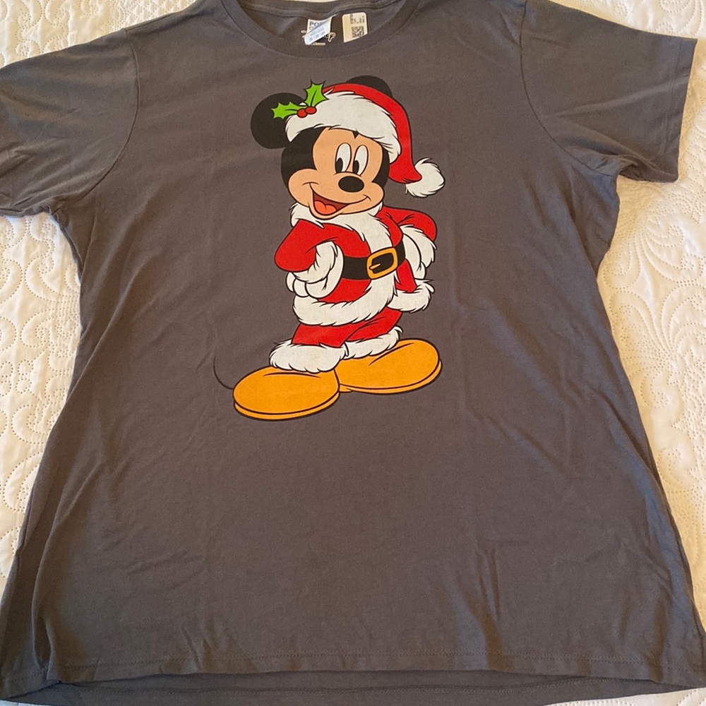 Womens XL Disney Christmas t shirt